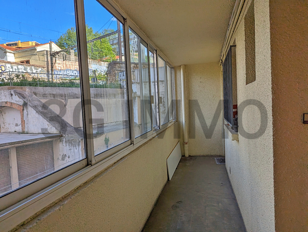 Photo mobile 14 | Marseille (13004) | Appartement de 55.00 m² | Type 4 | 142000 € |  Référence: 171880AM