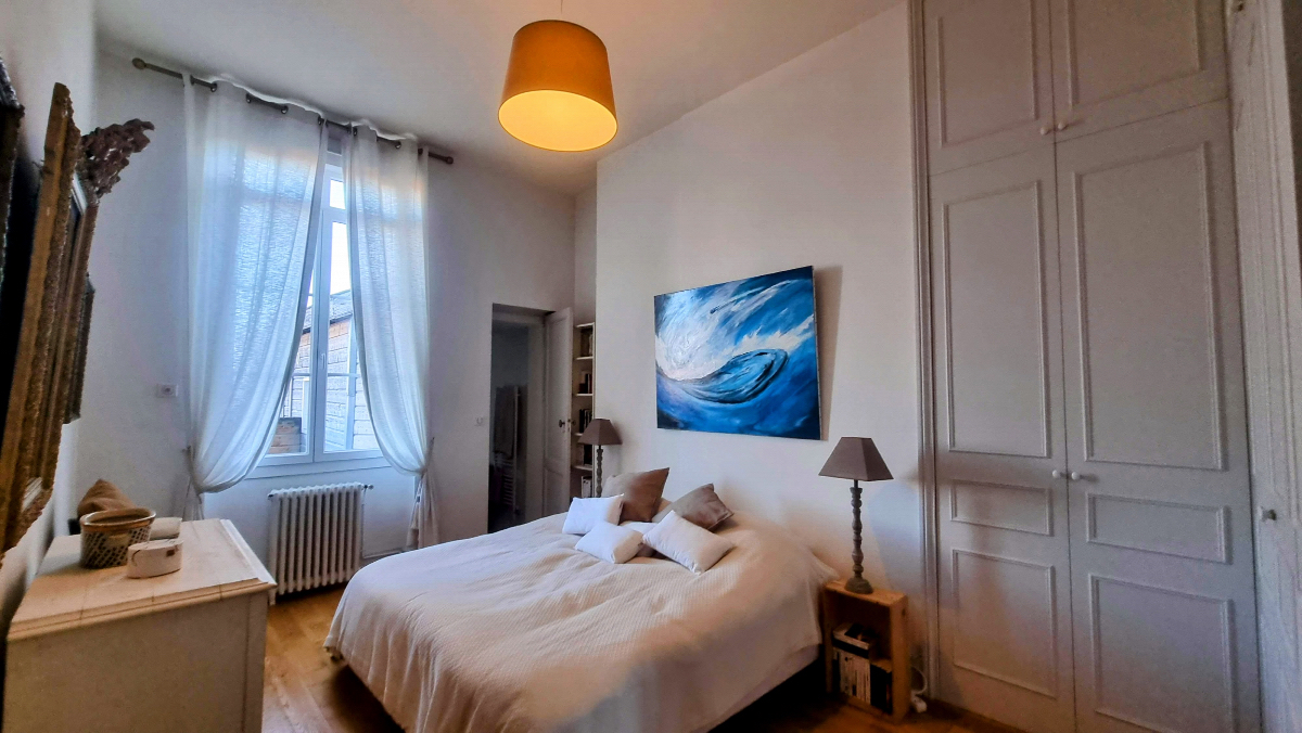Photo mobile 6 | Bordeaux (33300) | Appartement de 153.00 m² | Type 4 | 1050000 € |  Référence: 180478RP