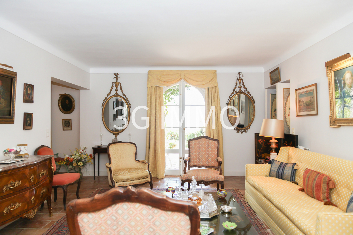 Photo 8 | Chateauneuf-grasse (06740) | Maison de 375.00 m² | Type 13 | 3600000 € |  Référence: 180715JMD