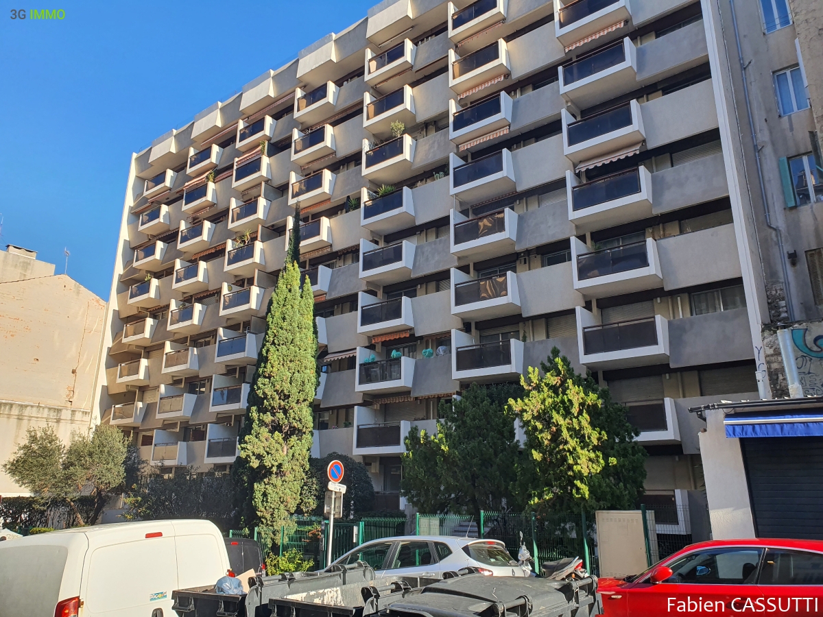 Photo 1 | Marseille (13006) | Appartement de 58.80 m² | Type 3 | 160000 € |  Référence: 182475FC