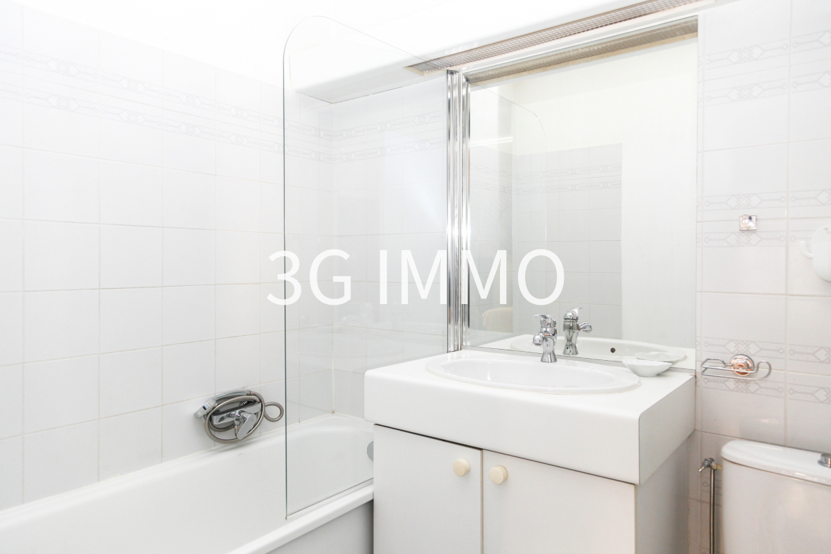 Photo mobile 8 | Cannes (06400) | Appartement de 26.45 m² | Type 1 | 210000 € |  Référence: 184230JMD