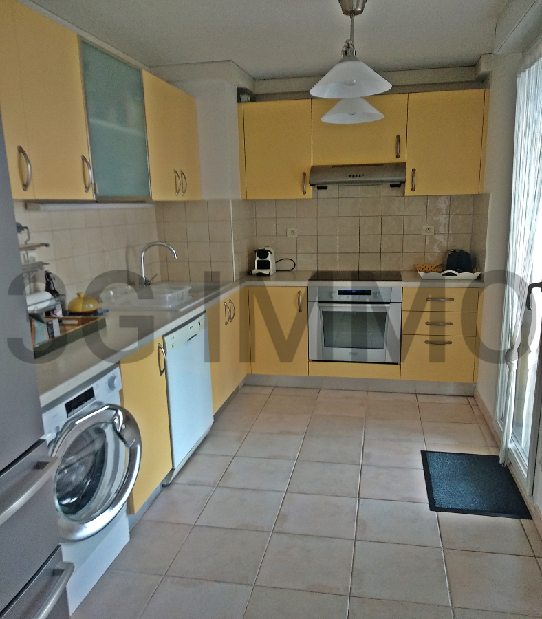 Photo mobile 2 | Toulon (83100) | Appartement de 53.00 m² | Type 3 | 206700 € |  Référence: 185384PP