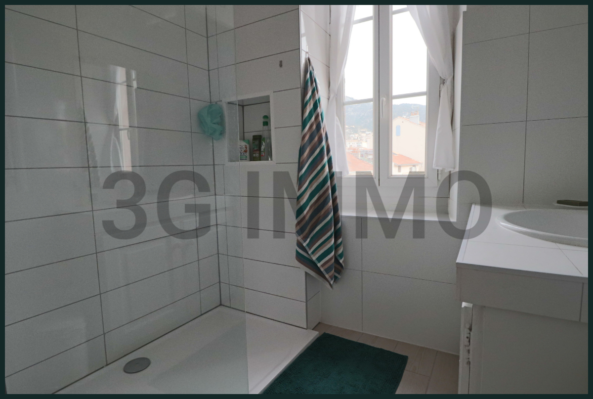 Photo mobile 7 | Toulon (83200) | Appartement de 55.00 m² | Type 3 | 129000 € |  Référence: 187528FB