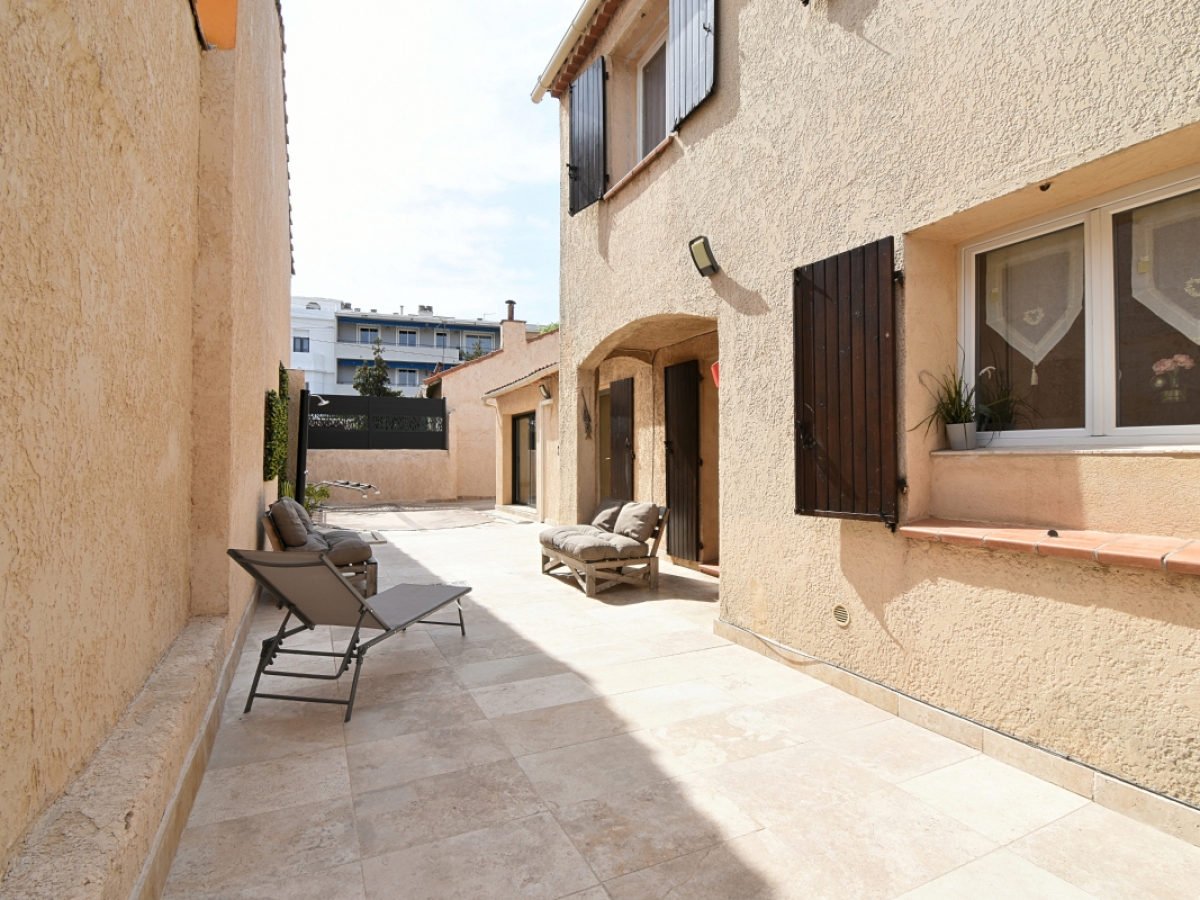 Vente Maison 93m² 4 Pièces à Marseille (13009) - 3G Immobilier