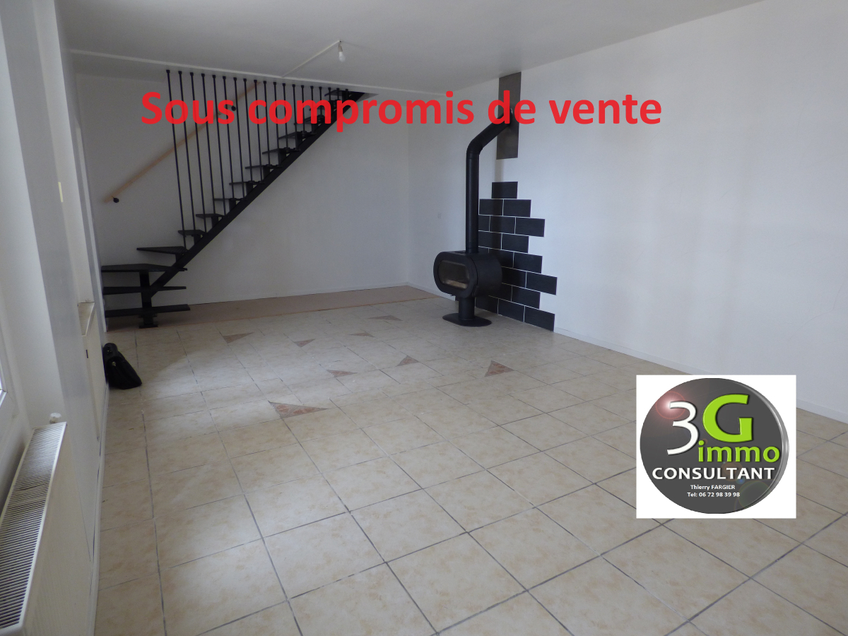Vente Maison 121m² 4 Pièces à Chazelles-sur-Lyon (42140) - 3G Immobilier