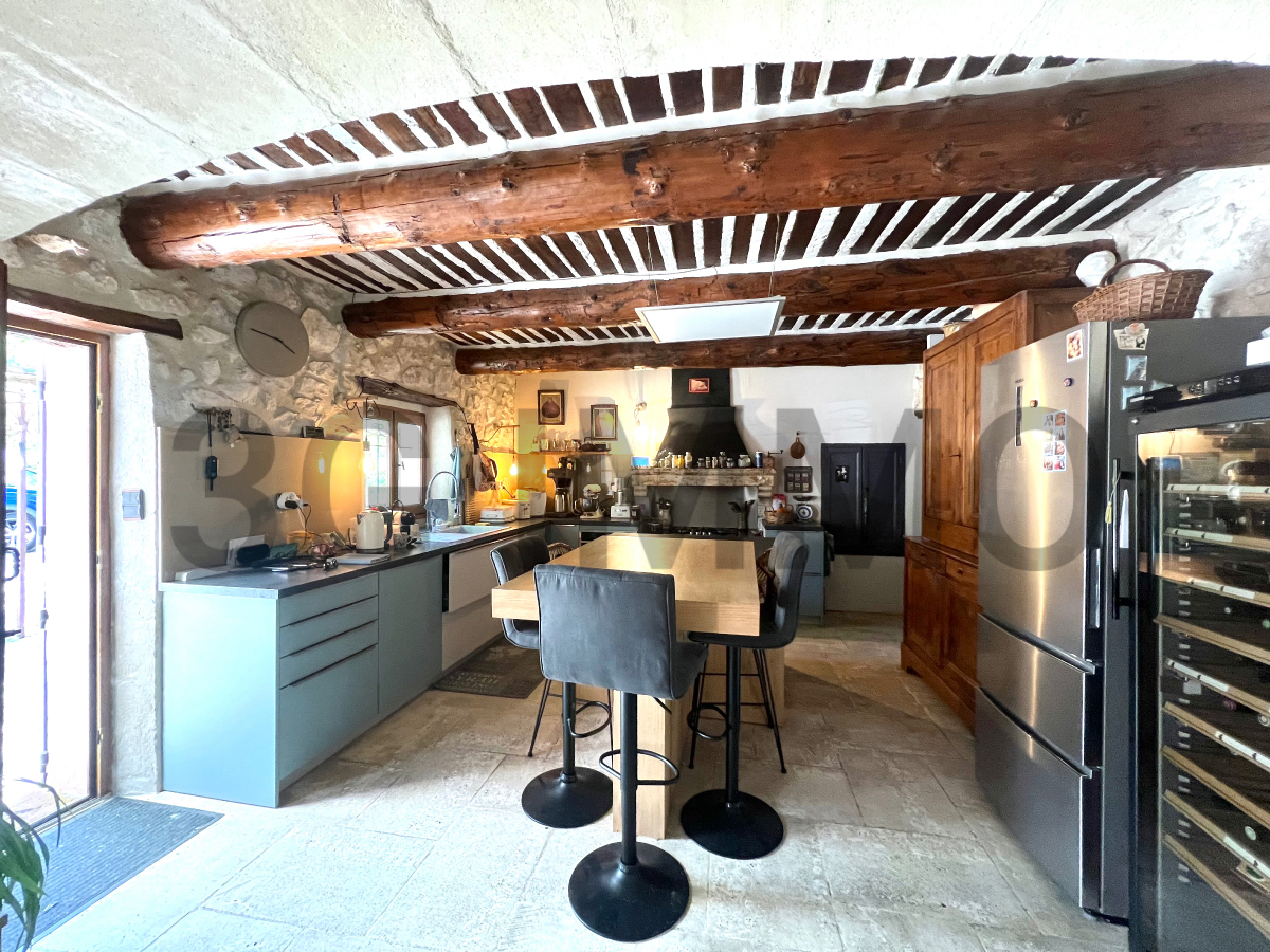 Photo mobile 7 | St remy de provence (13210) | Maison de 346.00 m² | Type 13 | 1250000 € |  Référence: 187866EV