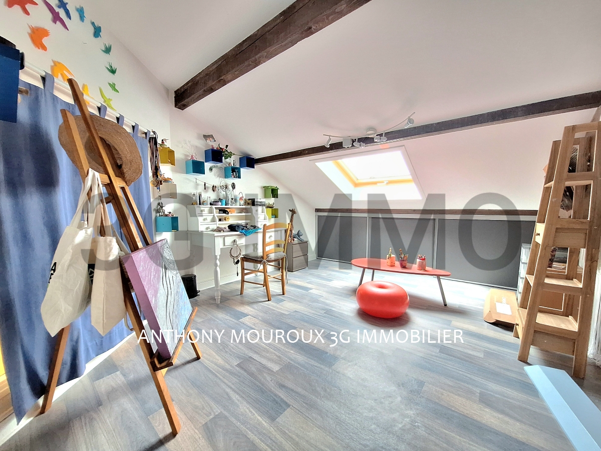 Photo mobile 15 | Jasseron (01250) | Maison de 221.00 m² | Type 9 | 415000 € |  Référence: 187841AM
