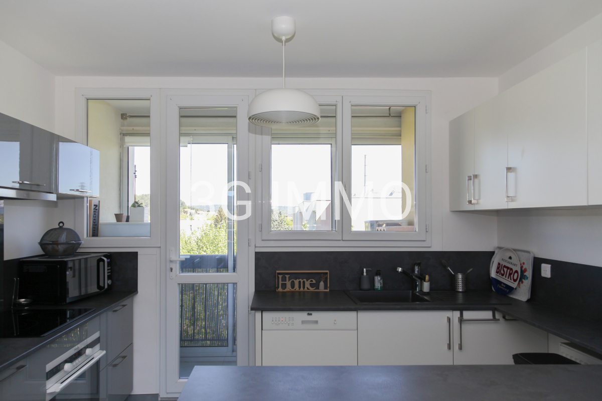 Photo 5 | Gardanne (13120) | Appartement de 89.42 m² | Type 5 | 331000 € |  Référence: 187812JMD